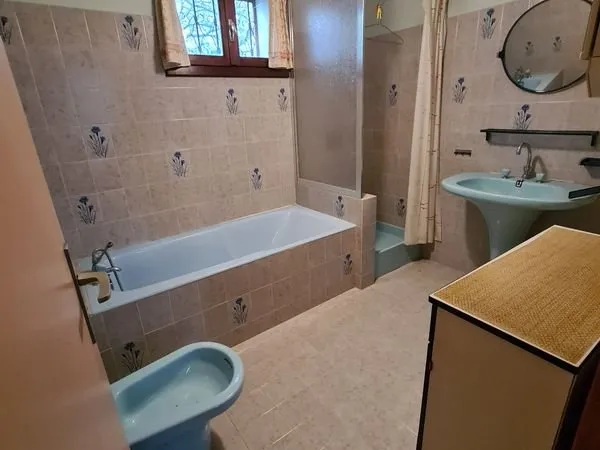 Maison 1890 à rénover + Véranda et Grand Garage 40 m²