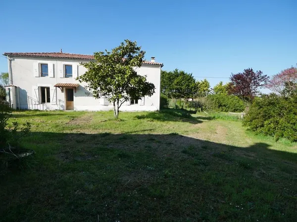 Maison Vente La Laigne 8p 211m² 97000€