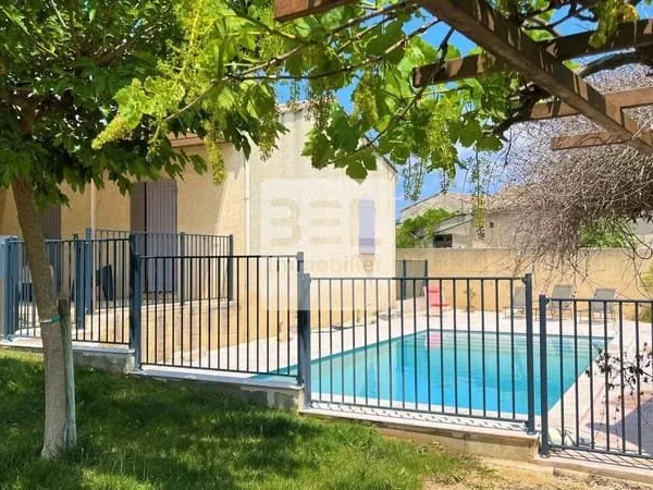 Maison de plain-pied 6 pièces 135 m²