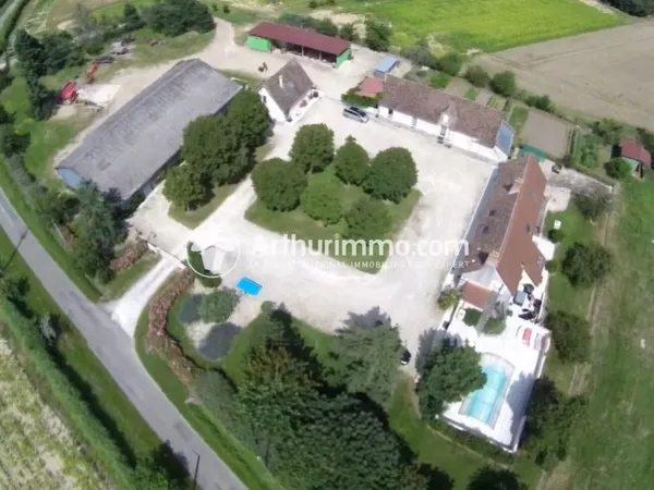 Bien agricole et foncier Vente Dammarie-en-Puisaye   1495000€