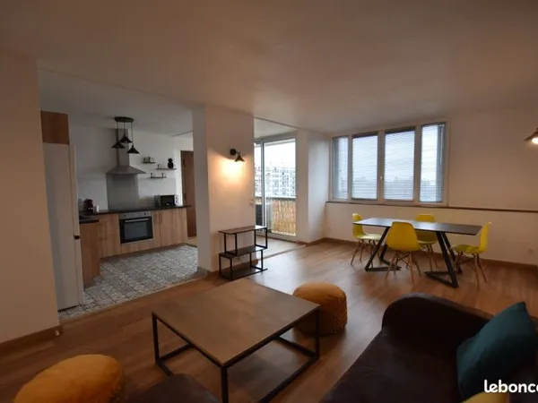 Chambre dans Colocation Mermoz Pinel Bron