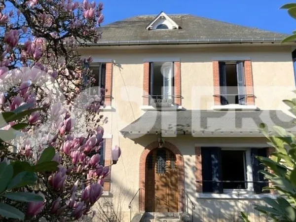 Local 622 m²
