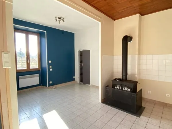 Maison de village T3 au calme