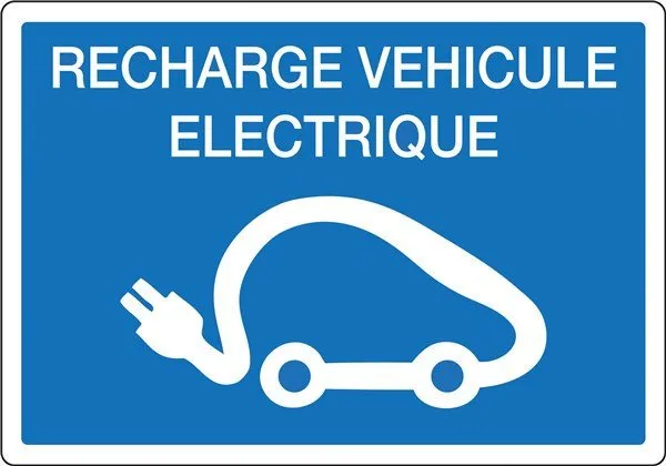 BOULEVARD ROCHEPLATTE PARKING AVEC PRISE VOITURE ELECTRIQUE