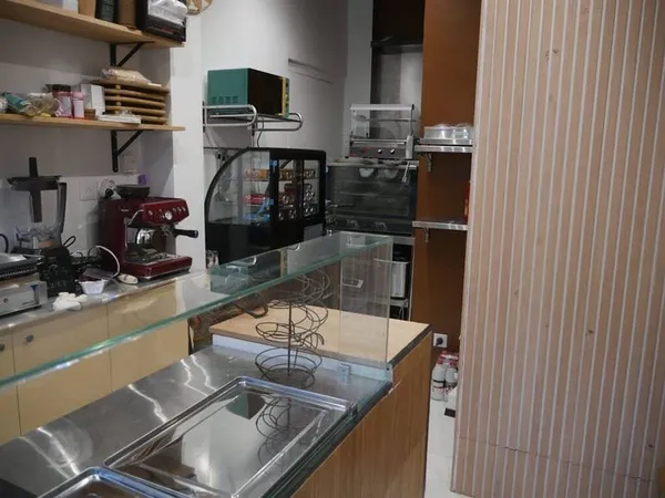 Boutique 15 m²