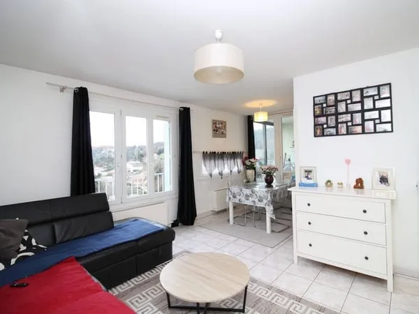 Appartement 4 pièces 79 m²