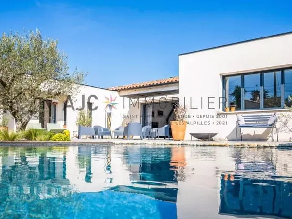 SUPERBE MAISON CONTEMPORAINE A PIEDS DU CENTRE-VILLE