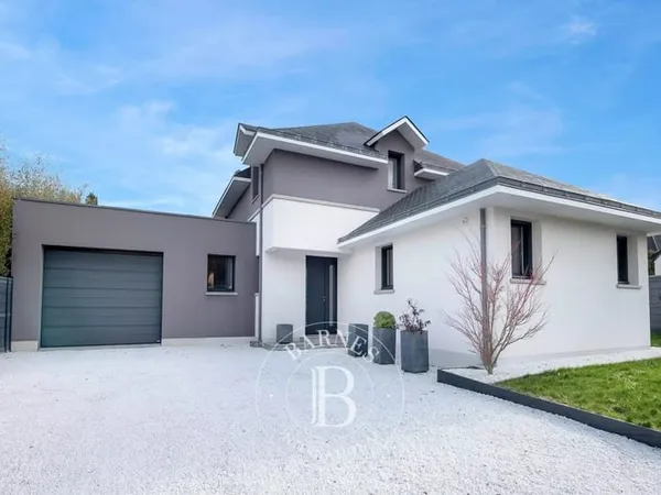 LE POULIGUEN - Maison contemporaine