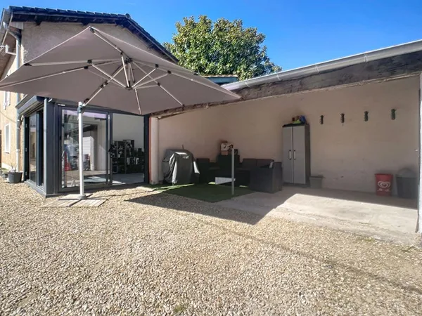 Maison Saint Etienne Des Oullieres 5 pièce(s) 115 m2