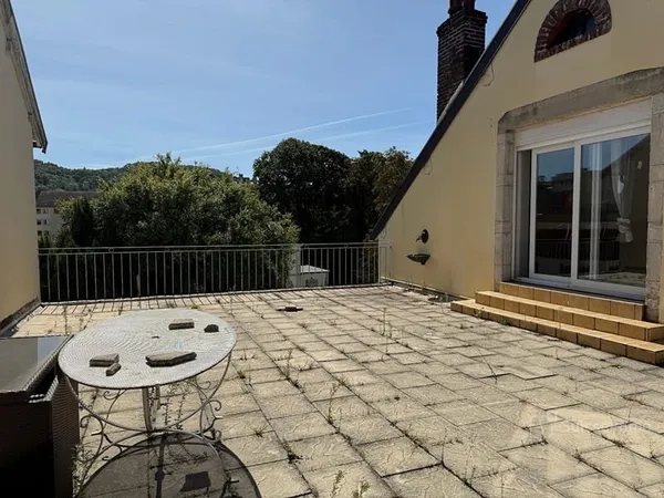 Appartement Lons Le Saunier - Grande terrasse