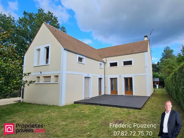 Houdan 7 mn / Gambais 4 mn / Maison d'architecte 182 m2 / 4 chambres