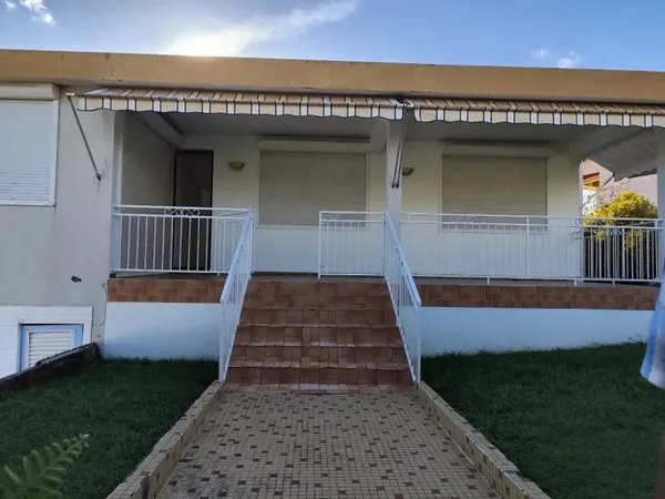 INVESTISSEMENT LOCATIF + HABITATION + ACTIVITÉ PRO = 3 EN 1 !