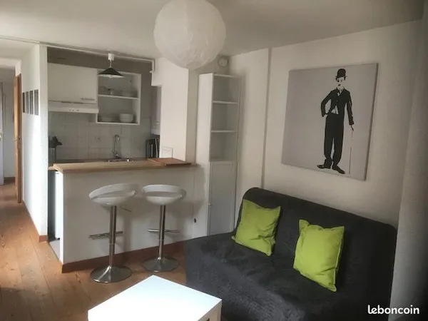 Particulier loue 2 pièces quai des Bateliers à Strasbourg