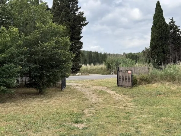 Terrain de loisirs aménagé entre Castelnou et Thuir - Coup de coeur assuré !