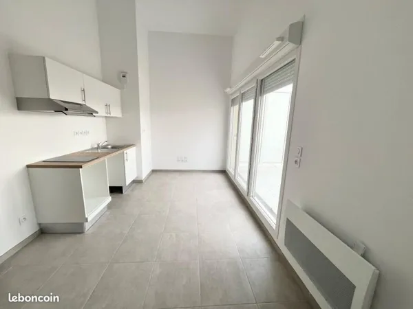Studio 1 pièce 24 m²