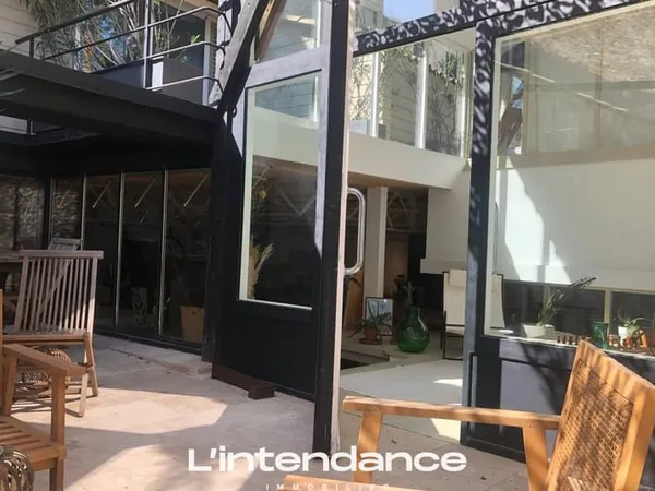 HYERES CENTRE VILLE LOFT DESIGN INDUSTRIEL