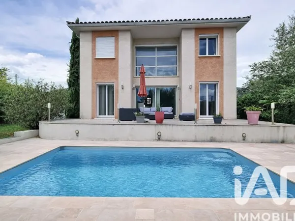 Maison 4 pièces 140 m²