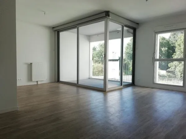 Appartement T2 NANTES La route de Sainte-Luce - 45.44 m2 613 Euros