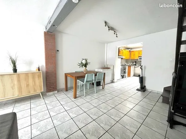 Maison 70m2 - 2 Chambres + Bureau - Cour