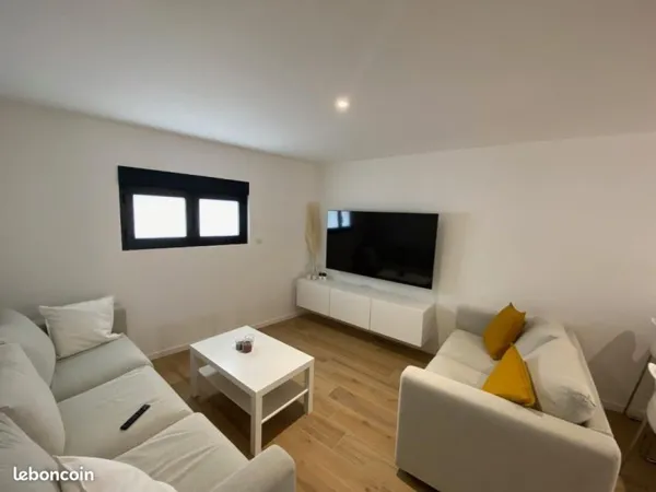 Chambre 1 pièce 12 m²