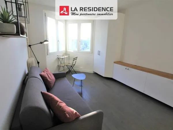 Studio 1 pièce 18 m²