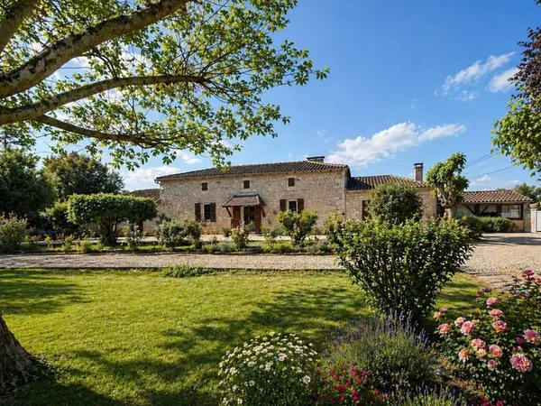 15 min Villeneuve sur lot - Longère en pierre avec piscine et dépendance