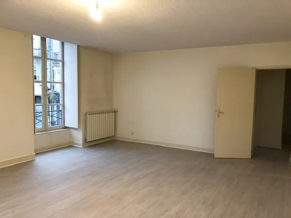 Type 5-1 rue du crucifix aurillac