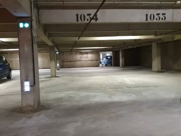 Parking 13 m²