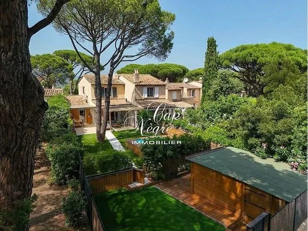 MAZET T3 AVEC JARDIN & PISCINE À VENDRE DANS UN DOMAINE CALME À