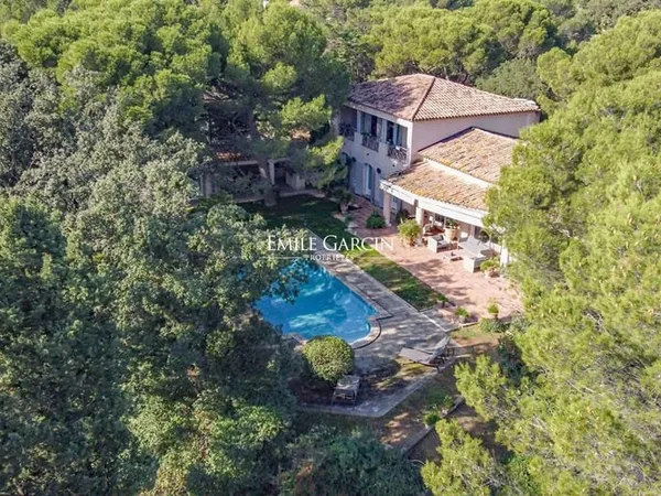 A vendre - Villa provençale - Villeneuve Les Avignon