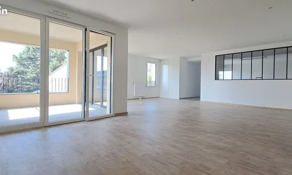 Appartement 6 pièces 156 m²