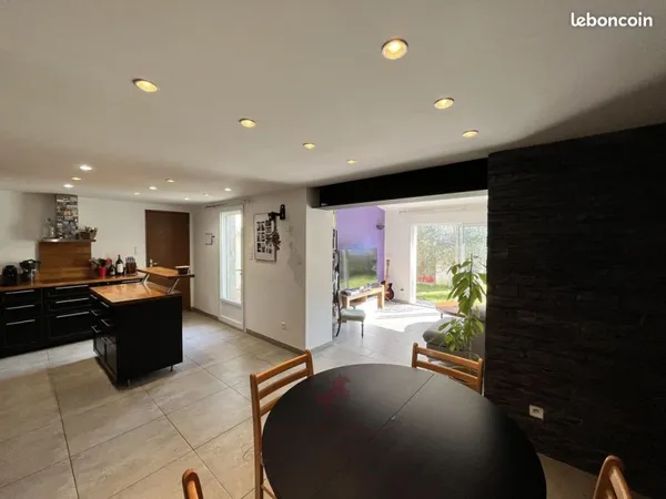 Maison 5 pièces 110 m²