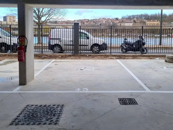 Parking 7 m²