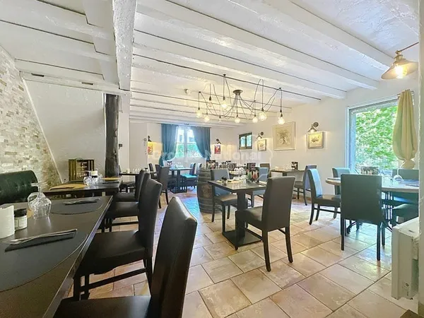 A VENDRE - FONDS DE COMMERCE RESTAURANT