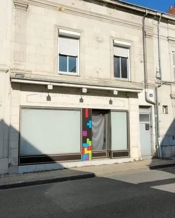 Immeuble 2 pièces 136 m²