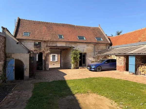 Maison 8 pièces 294 m²