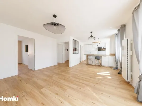 À vendre - Beau T3 rénové de 72 m2 - Clermont-Ferrand, quartier Champfleuri