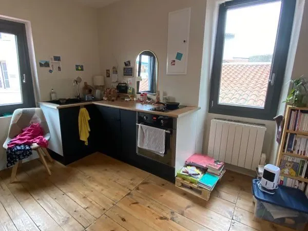 Studio hyper centre Meublé