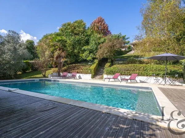 Maison de plain-pied rénovée à vendre à Villeneuve-sur-Lot