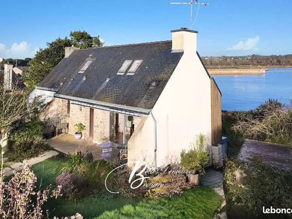 Propriété 5 pièces 93 m²