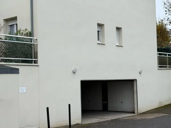 Parking 16 m²