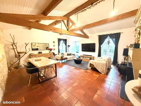 Maison en pierre 4 pièces 150 m2 + T2 40 m2