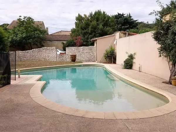 Villeneuve les Avignon,, Somptueuse maison 192m², terrain 1050