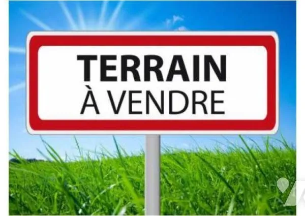 Terrain 707 m²