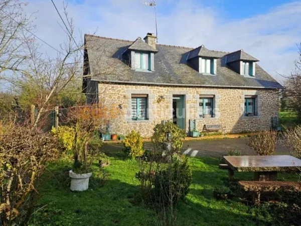 Maison Saint Germain En Cogles 4 pièce(s) 70 m2