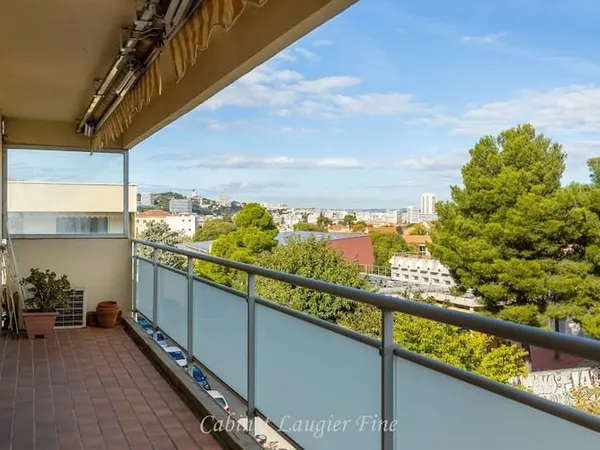 Appartement 5 pièces 103 m²
