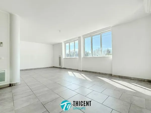 À vendre - Appartement T4 lumineux de 88,95 m² - Proche Ob