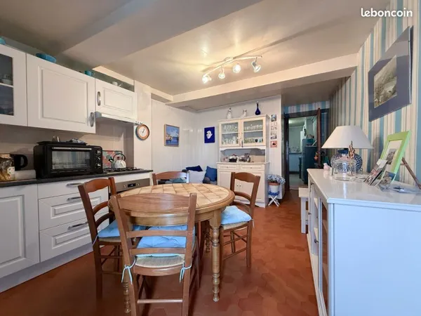 Charmante maison de 62m2 dans le village de Monthermé