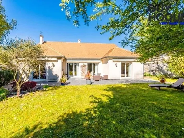 Maison de plain-pied 5 pièces 135 m²