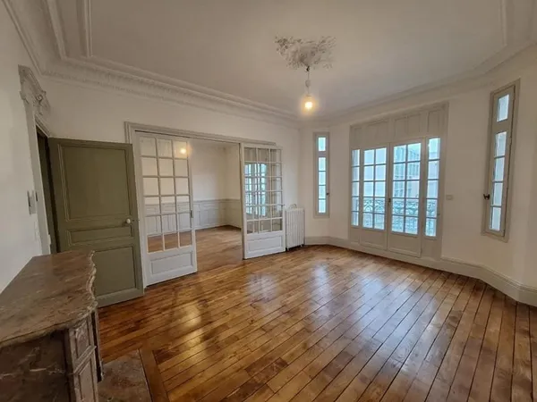 A LOUER - Agence GIBOIRE - Appartement Type 4 de 86.01 m² - Rennes Saint Hélier